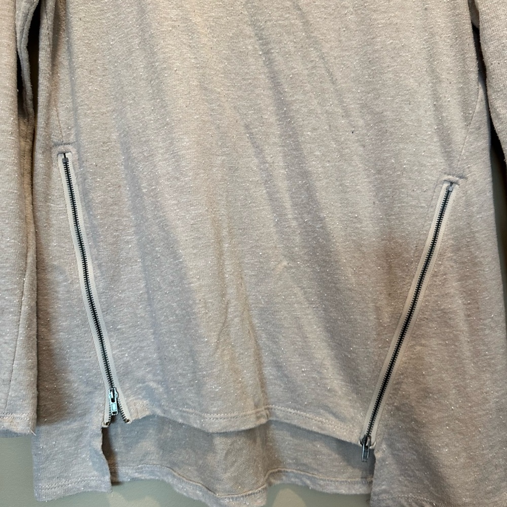 Zipper Front Detailed Aztec Shirt - Picture 5 of 5